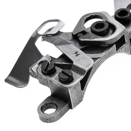 110-40359 REPUESTO RECTA AUTOMÁTICA LIVIANA BASE DE CUCHILLA JUKI